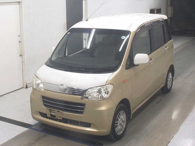 DAIHATSU TANTO EXE