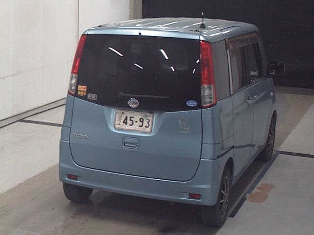 NISSAN ROOX