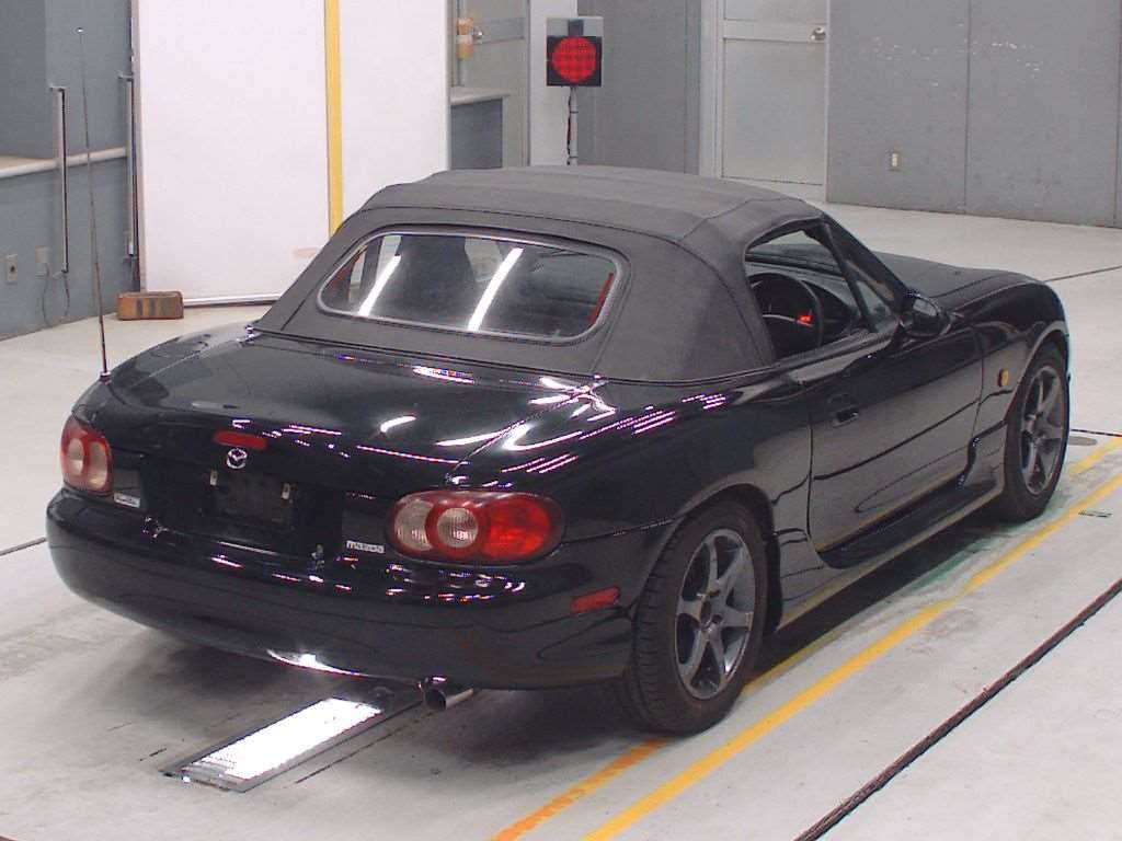 MAZDA ROADSTER