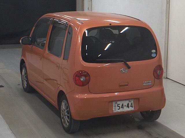 DAIHATSU MOVE LATTE