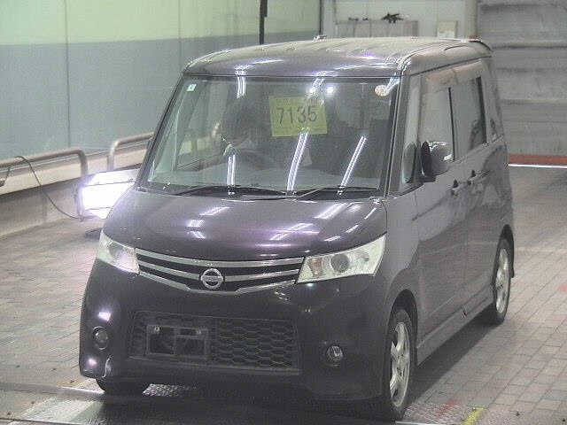 NISSAN ROOX