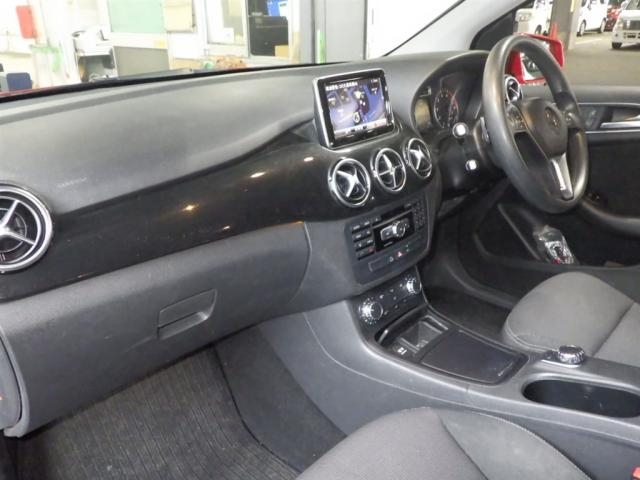 MERCEDES-BENZ B-CLASS