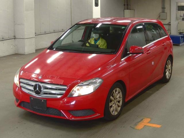 MERCEDES-BENZ B-CLASS