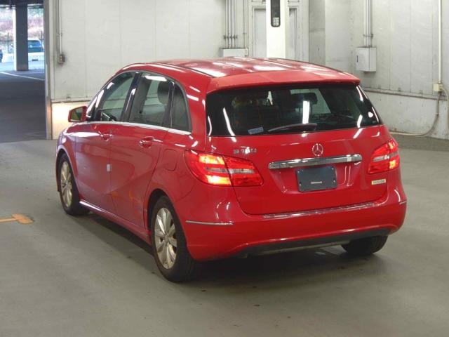 MERCEDES-BENZ B-CLASS