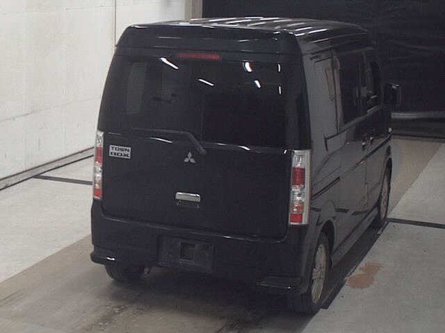 MITSUBISHI TOWN BOX