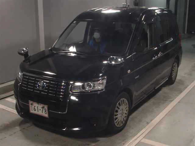 TOYOTA JPN TAXI