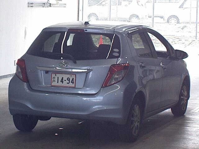 TOYOTA VITZ