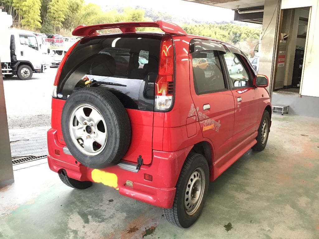 DAIHATSU TERIOS KID