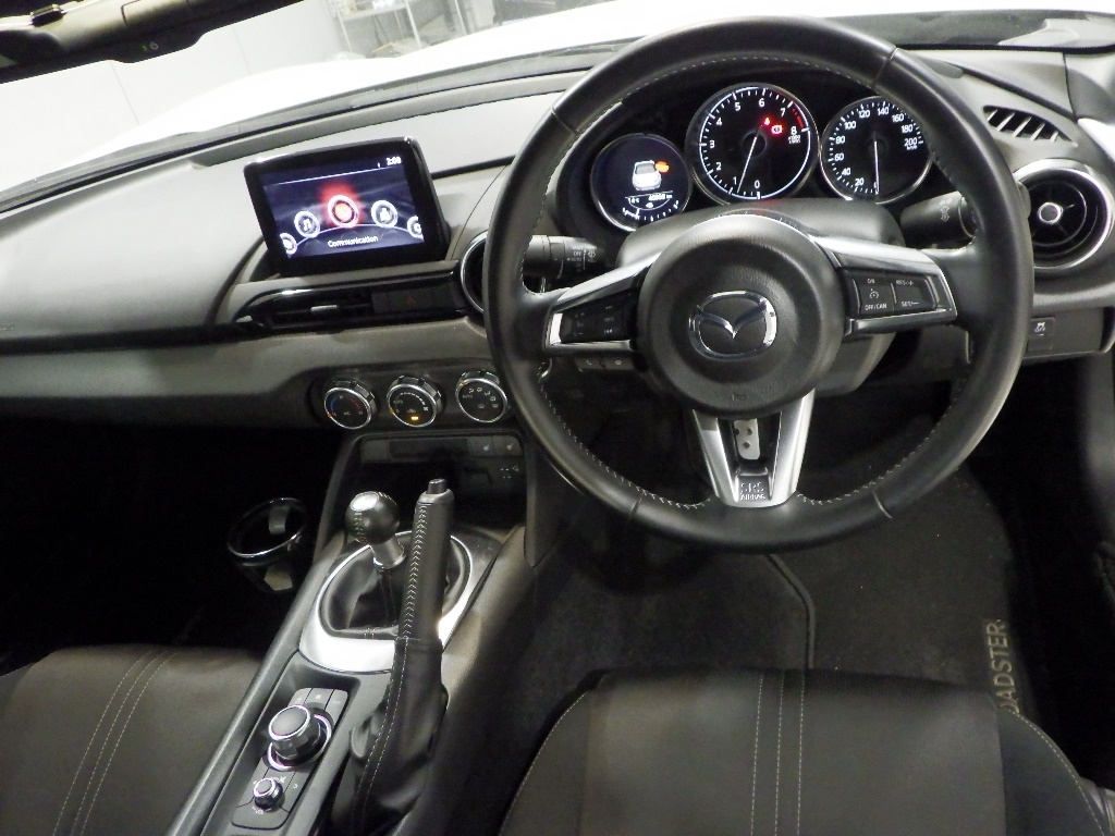 MAZDA MX-5