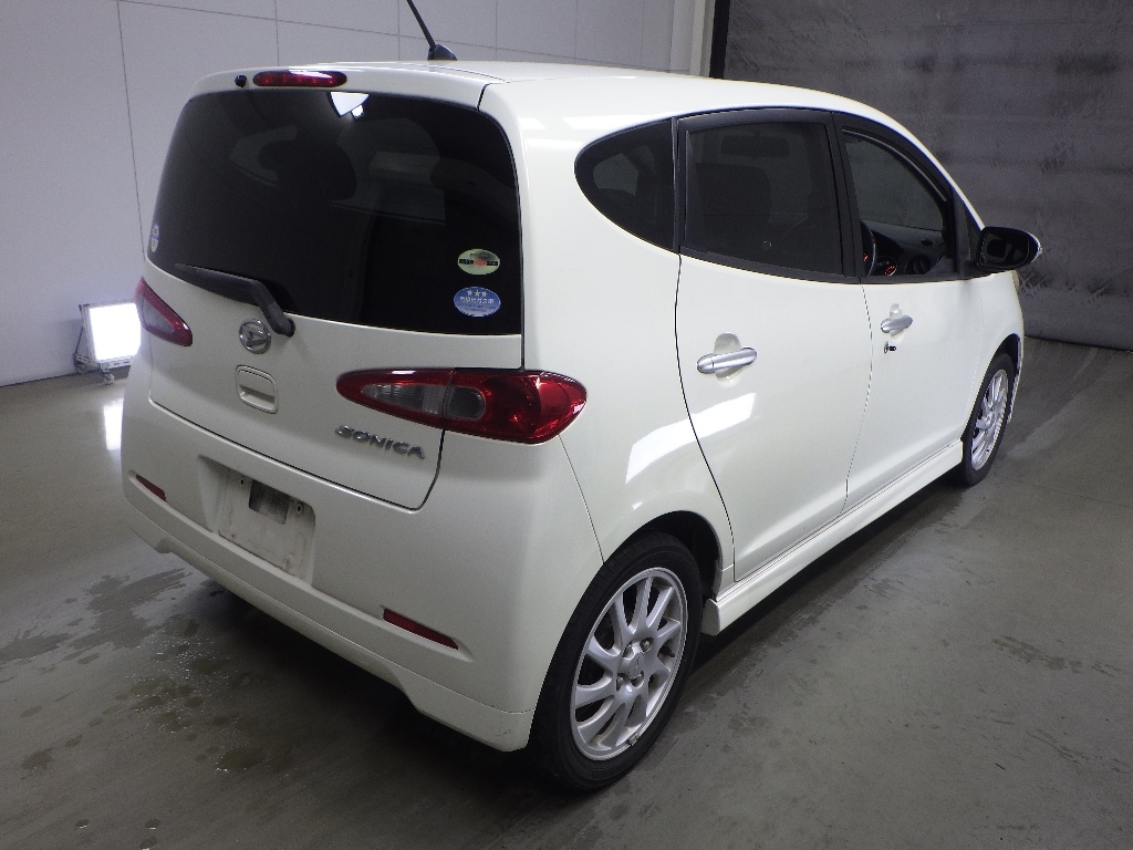 DAIHATSU SONICA