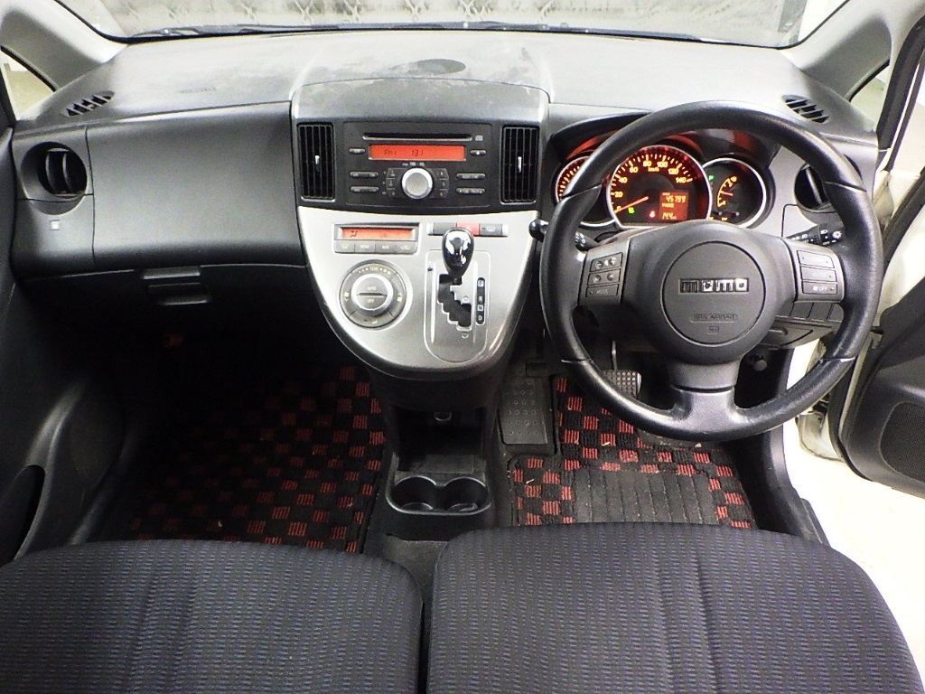 DAIHATSU SONICA