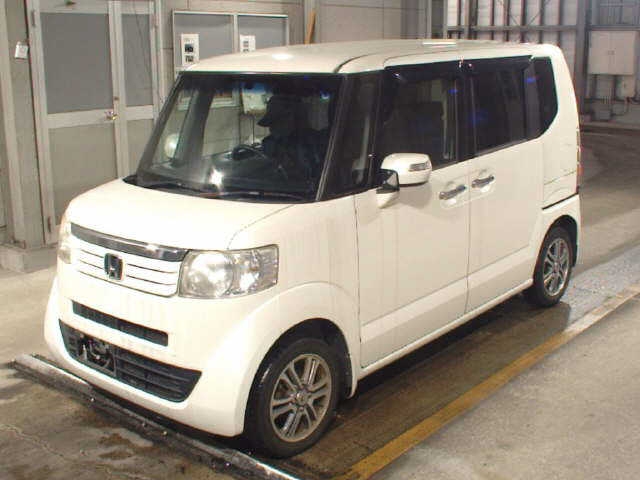 HONDA N-BOX