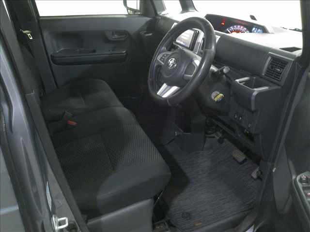 TOYOTA PIXIS MEGA