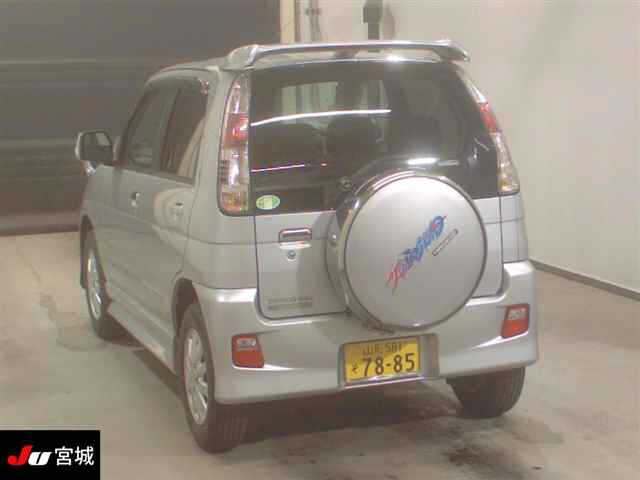 DAIHATSU TERIOS KID