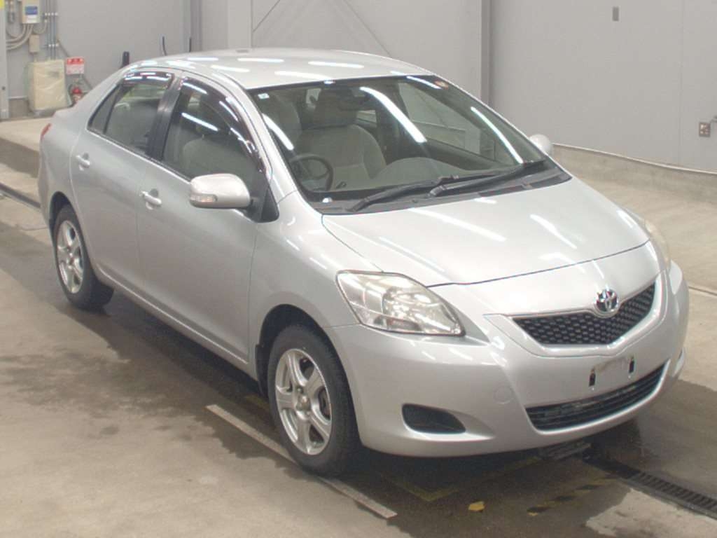 TOYOTA BELTA