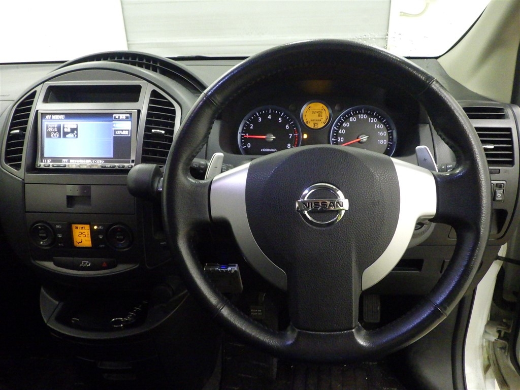NISSAN LAFESTA
