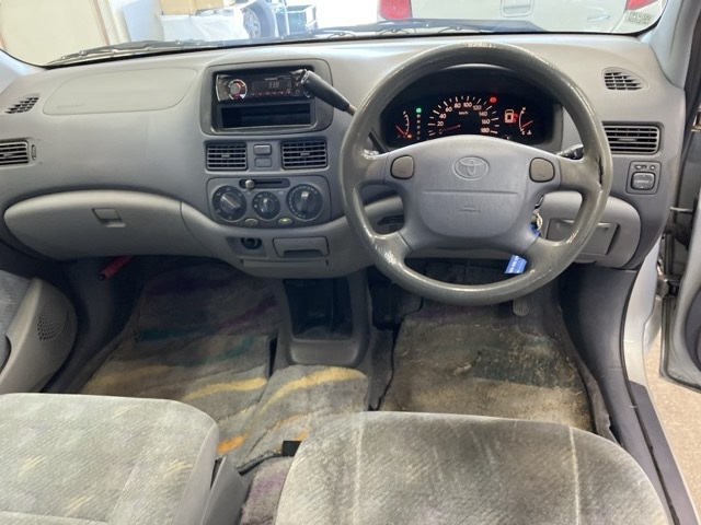 TOYOTA RAUM
