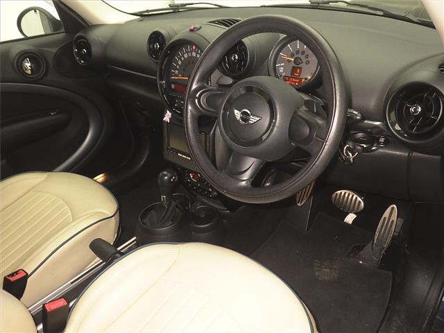 MINI CROSSOVER