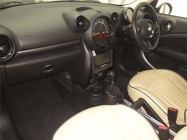 MINI CROSSOVER