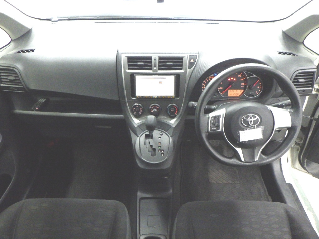 TOYOTA RACTIS
