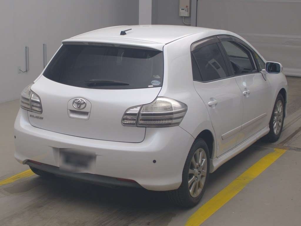 TOYOTA BLADE