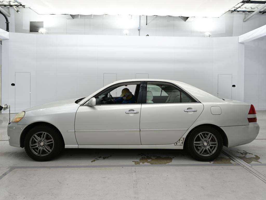 TOYOTA MARK II