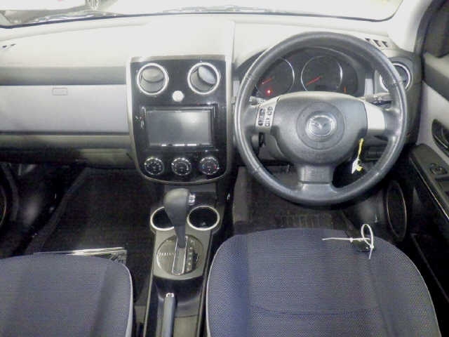 MAZDA VERISA
