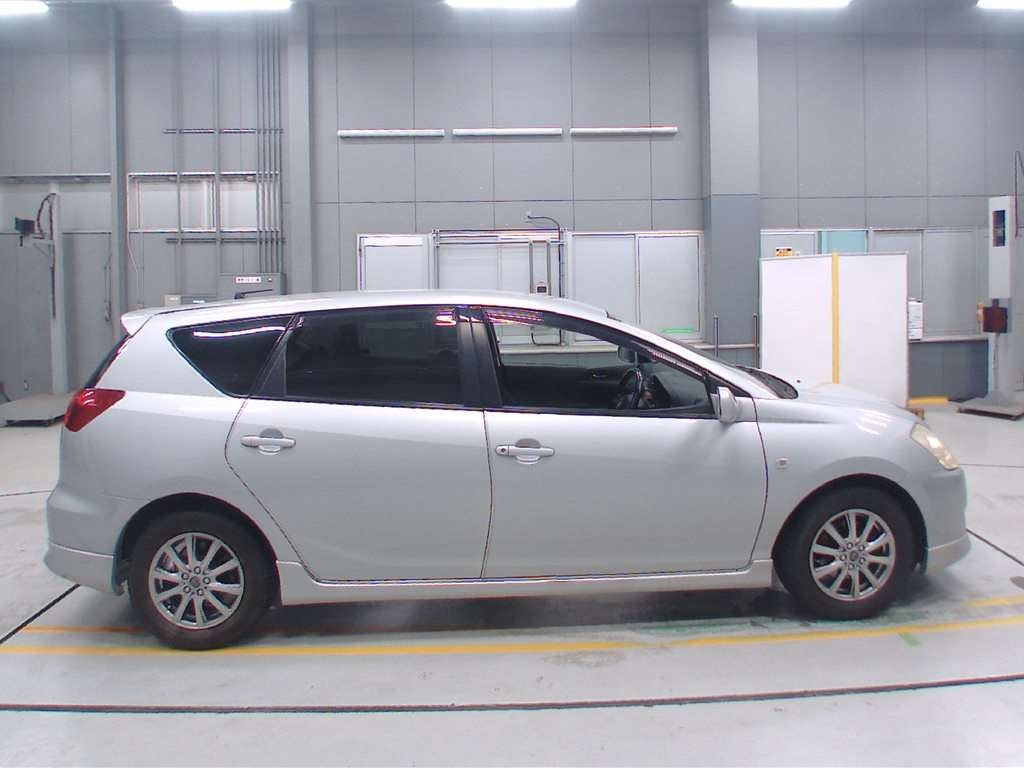 TOYOTA CALDINA