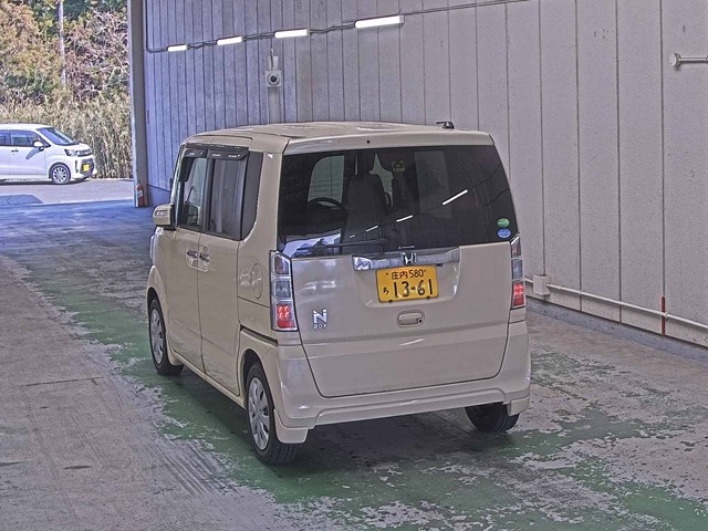 HONDA N-BOX+