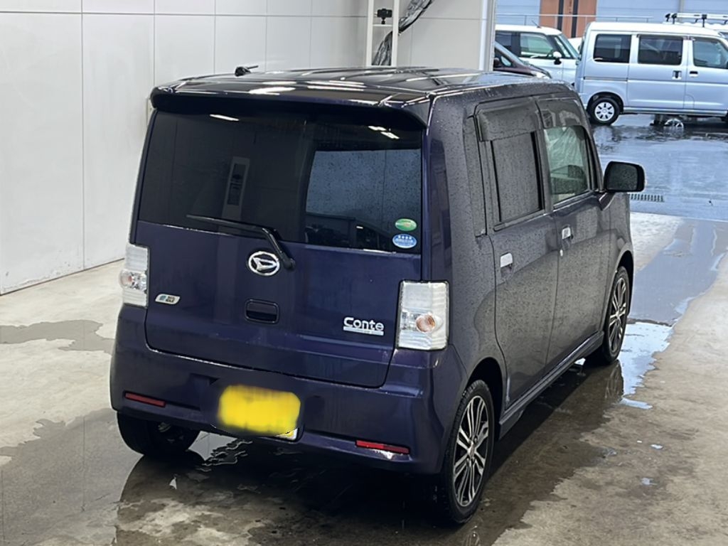 DAIHATSU MOVE CONTE