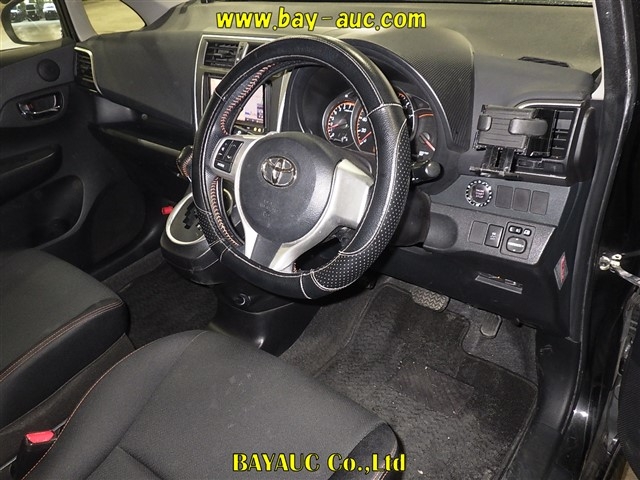TOYOTA RACTIS