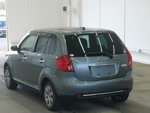 MAZDA VERISA