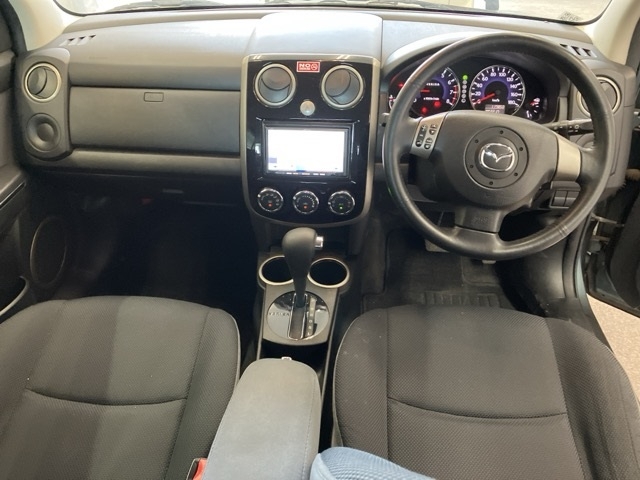 MAZDA VERISA