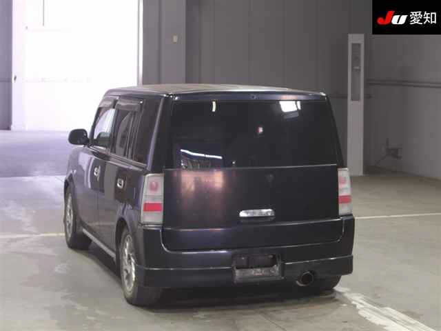 TOYOTA BB