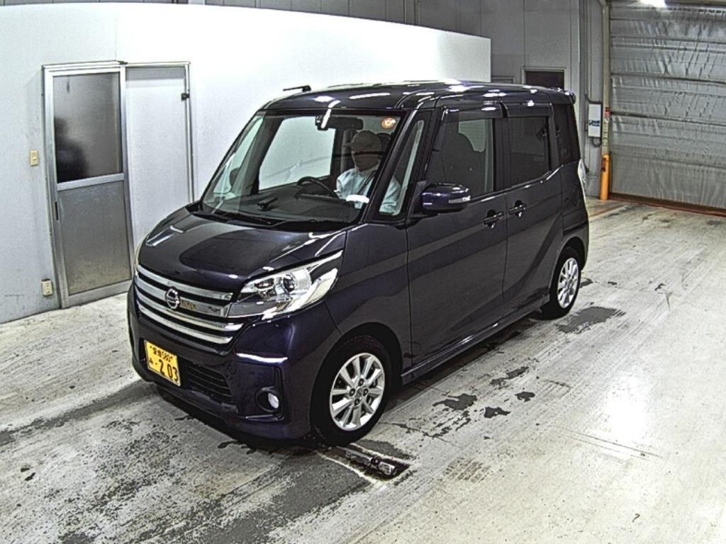 NISSAN DAYZ ROOX