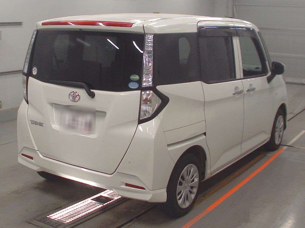 TOYOTA TANK