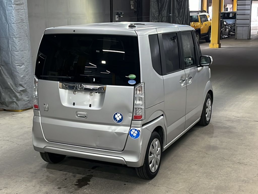 HONDA N-BOX+