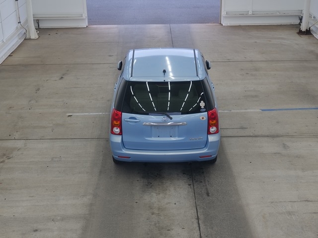TOYOTA RAUM