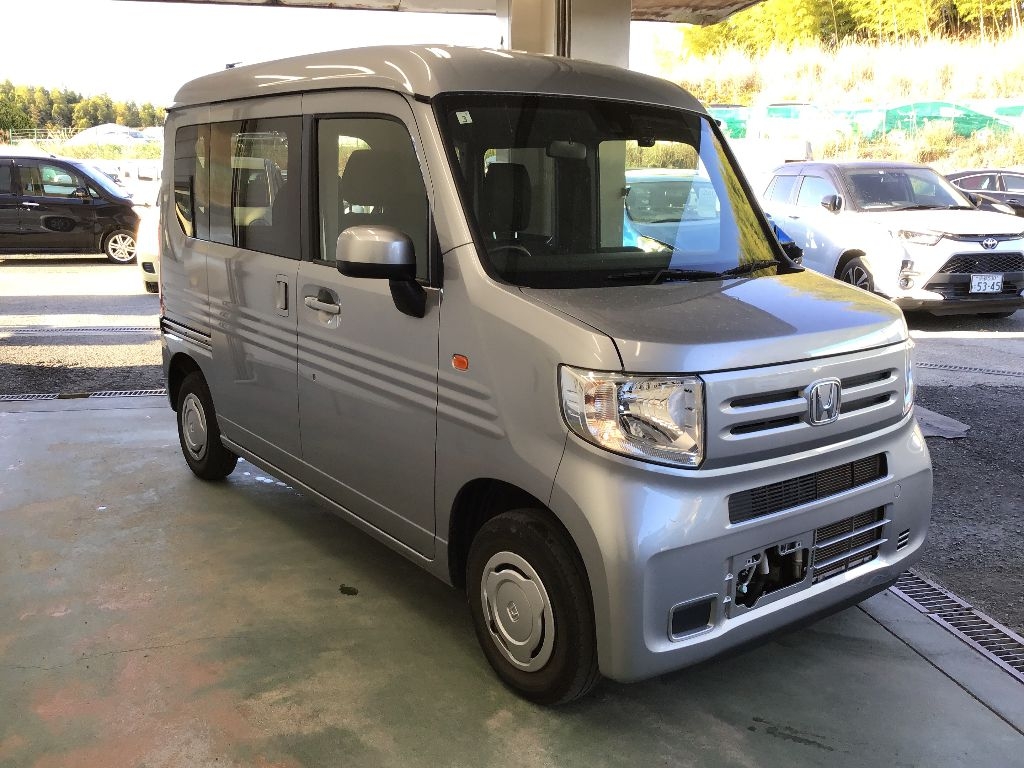 HONDA N-VAN