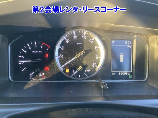 TOYOTA REGIUS ACE