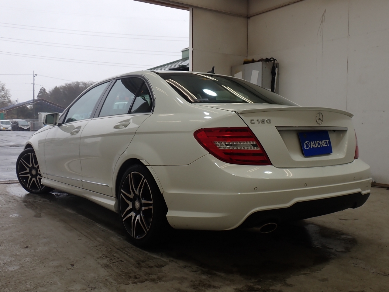 MERCEDES-BENZ C-CLASS