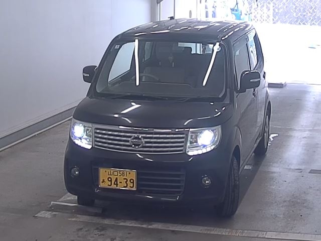 NISSAN MOCO