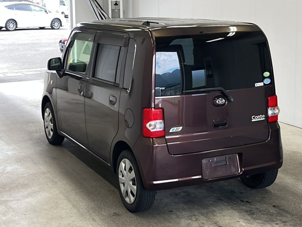 DAIHATSU MOVE CONTE