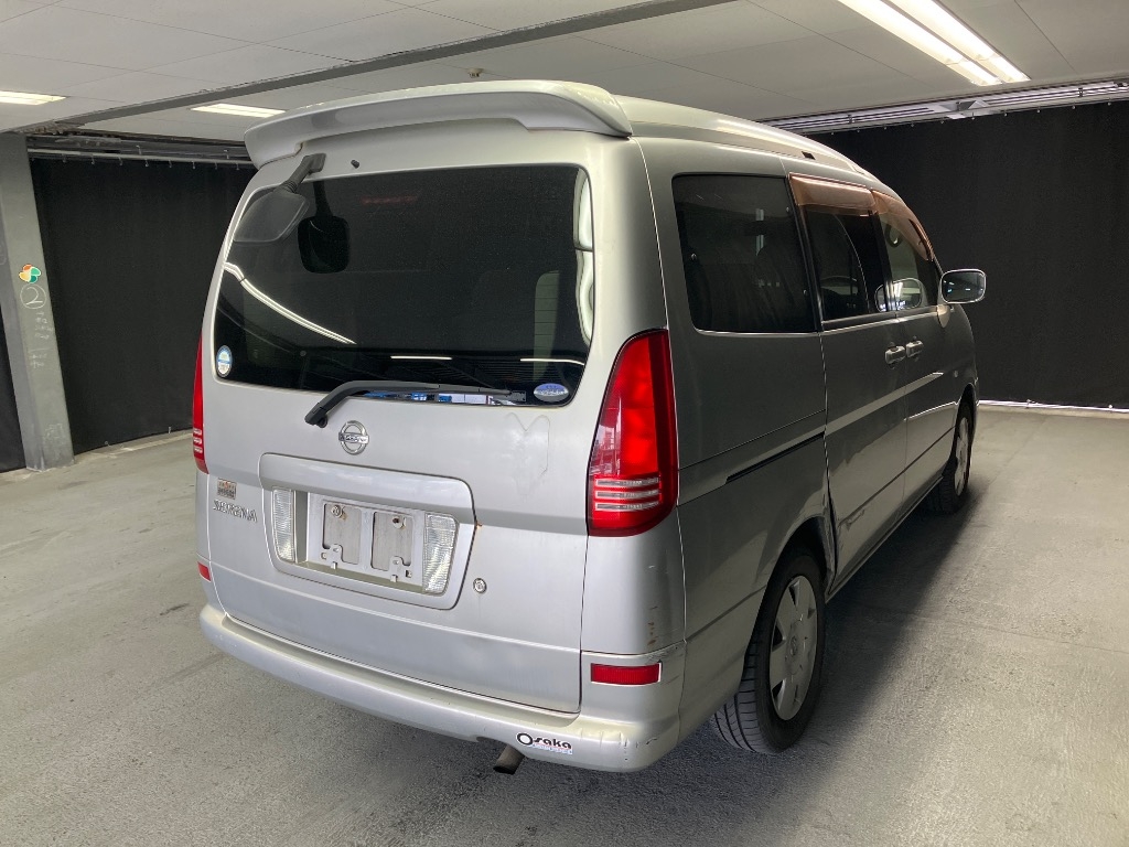 NISSAN SERENA