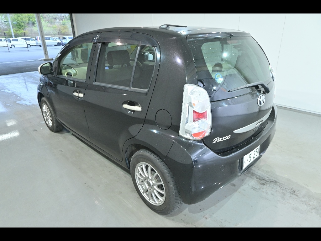 TOYOTA PASSO