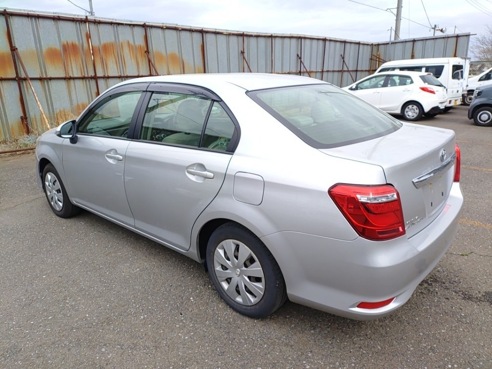 TOYOTA COROLLA AXIO