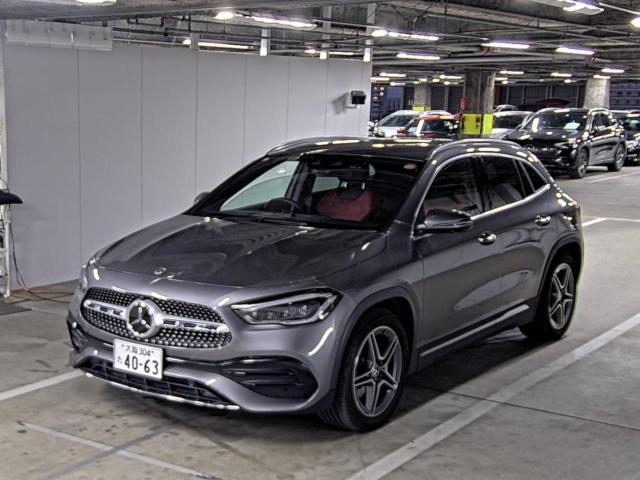 MERCEDES-BENZ GLA-CLASS