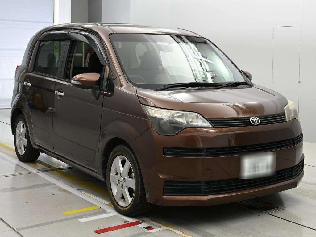 TOYOTA SPADE