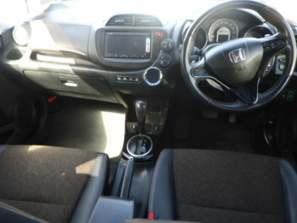 HONDA FIT SHUTTLE