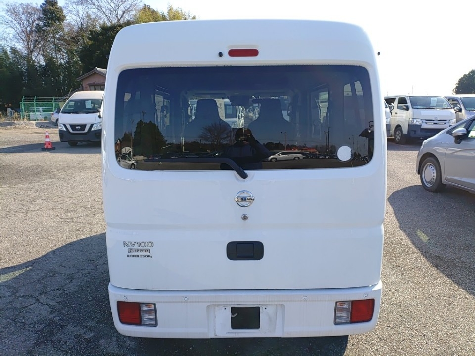 NISSAN NV100 CLIPPER